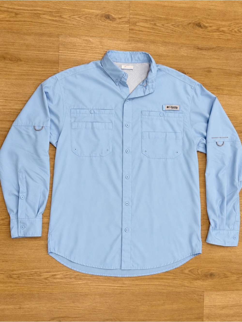 Columbia Men’s Light Blue Long-Sleeve Outdoor Button-Down Shirt